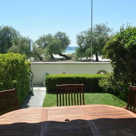 Beach-front Boutique Lido 113 * Alghero